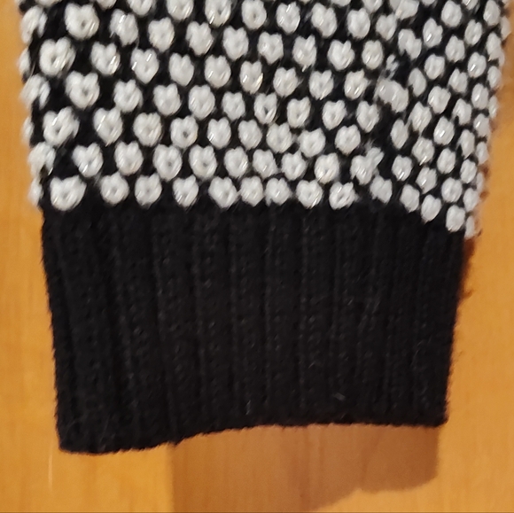 Charter Club black and white sweater with silver metallic threading - Picture 6 of 8